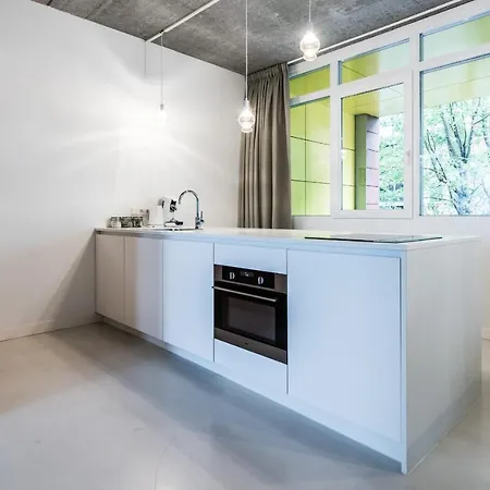 Cozy And Comfortable With Balcony! Apartment Amsterdam